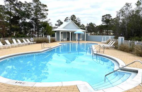 LUXE Doin' Grayt Easy Beach Access 4 Bikes Pool Pets Sleeps 12 - Foto 2