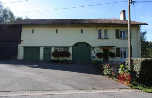 Gîte spacieux en ancienne ferme rénovée, idéal pour familles et amis – proche randos et sites touristiques - FR-1-589-6 - Foto 12