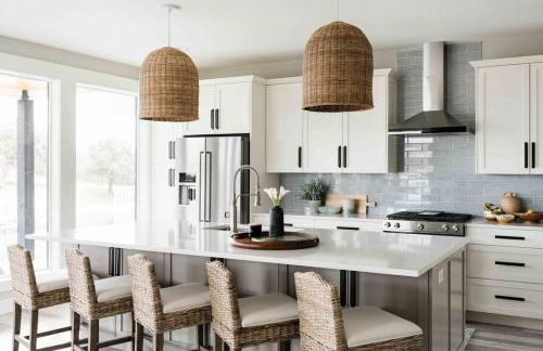 Luxury Lake LBJ Waterfront Home with Hot Tub and Boat Slip - Foto 37