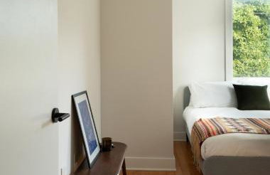 Designer 2-Bed Loft in Art Museum Area with Patio - Foto 21