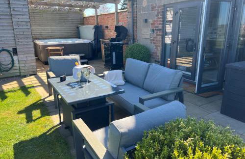 The Old Tractor Shed Luxury Private Hot Tub & View - Foto 33