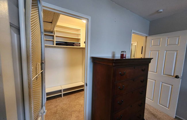 Beautiful APT W Office Area 2BR Long Term - Foto 28