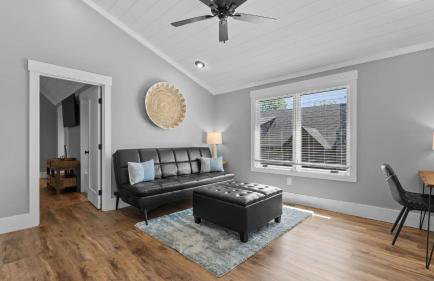 Blue Heron & Gray Fox by Avantstay 2 Lakefront Homes, Sleeps 44 Pool, Dock, Theater - Foto 30