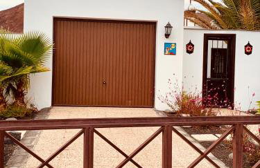 Lovely Villa Nico Playa Blanca, hot tub, communal pool - Foto 52