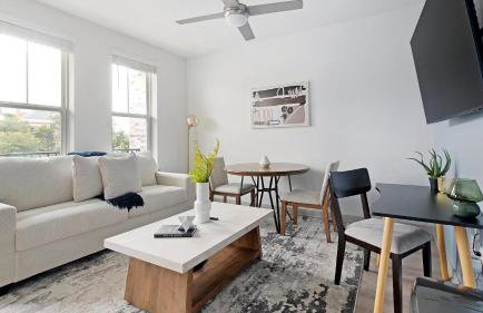 Historic Springfield Apartments by Landing - Photo 1