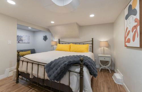 Charming Historic 4 bed -Nearby Eats, Brewery, Shops, Park - Foto 38