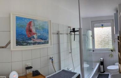 HEIDEWAY KOMPLETTE Wohnung FREI Parken TOP Anbindung A46 - Foto 9