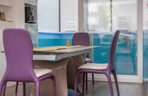 Luxury apartment Martinis with pool - Photo 12