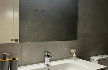 GRIS con Parking Gratis - Foto 17