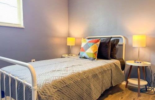 8 Large Apartments with 12 Bedrooms and Parking and WIFI - Foto 62