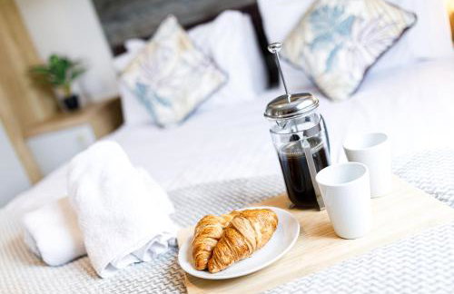 2Bed Whitley Bay Home - Free Parking, Close to beach & St Mary's Lighthouse - Photo 3