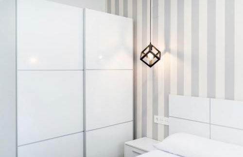 Pajaritos Suites junto a centro, estación de tren y plaza de toros - Photo 28