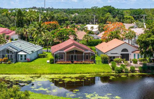 Cozy and Relaxing Retreat House - Photo 22