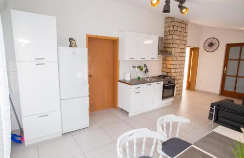 Apartments Yucca - Photo 23