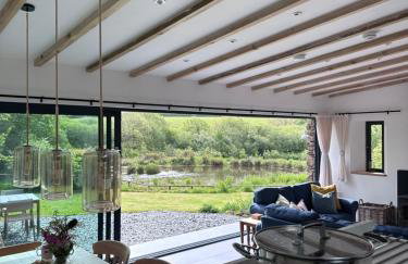 Renovated Barn with Pond View - Foto 10