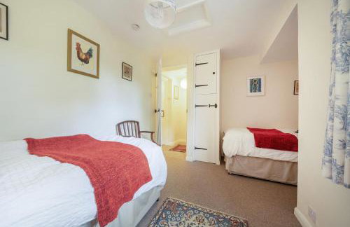 Grasshopper Cottage - Photo 19
