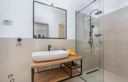 A lovely poolside villa in Krnica ideal for family - Foto 19