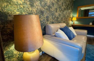 Cochrane House - Photo 9