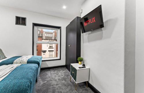 Designer 4 Bed House in Leeds - Sleeps 13 - Foto 23