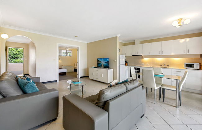 Smugglers on the Beach - Foto 29