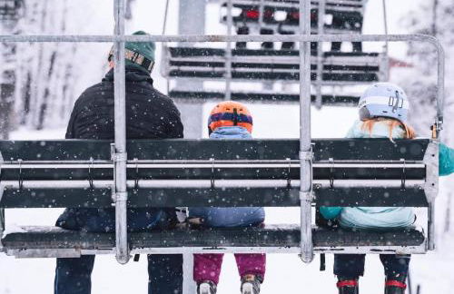 Hot Tub Luxe Retreat • Game Room • Lake • Bryce - Foto 66