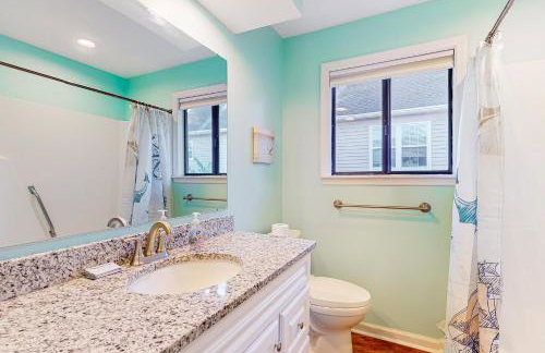 Maple Leaves - 30 Day Rental - Photo 16