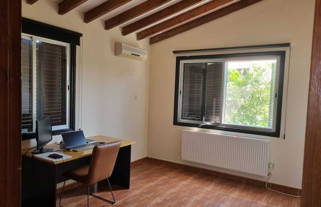 Impeccable 3-bed Villa in Tala - Paphos - Photo 25