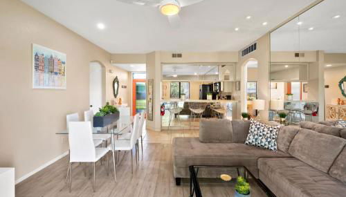 Midnights at the Oasis - Foto 5