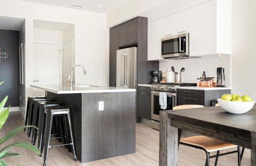 Art-Inspired Loft with Mountain View - Zuni Lofts - Foto 7