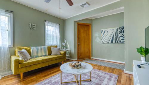 Humble home with free breakfast offered if requested! - Foto 3