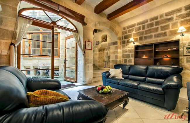 Grand Gozo Farmhouse With Games Room Pool - Foto 2