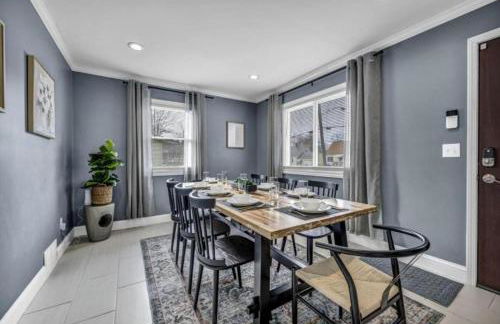 Swim and Relax In our Pool and Hot Tub and Recently Renovated - Foto 22