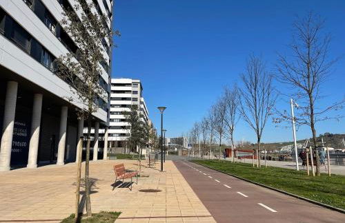 Gran Bilbao XI with parking by Aston Rentals - Foto 17