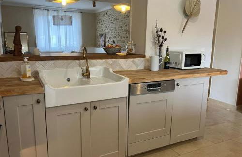 La Gannatoise Family home with garden - Foto 8