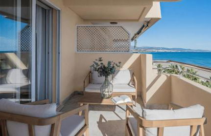 VACATION MARBELLA I Puerto Banus Sea Front, Best View, 24-7 Security, Pool - Photo 19