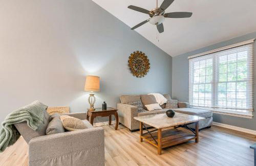 Home with Pet-Friendly Yard, 1 Mi to Dtwn Raleigh! - Foto 6