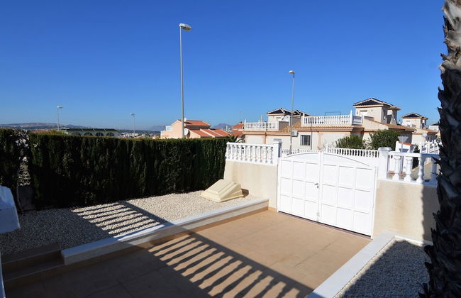 Captivating Villa in Rojales With Swimming Pool - Foto 13