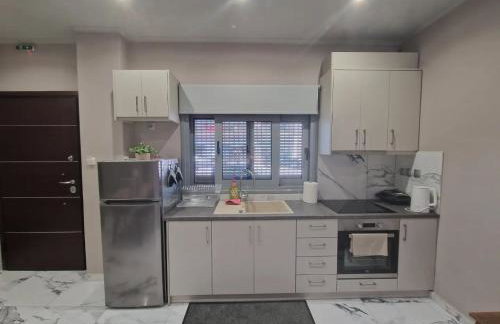 E&D Apartments - Photo 5