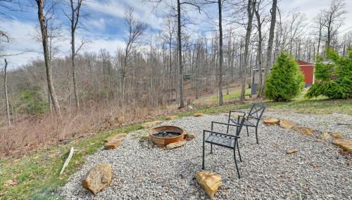 Bring a Pet Peaceful Frenchburg Cabin on 1 Acre - Foto 2