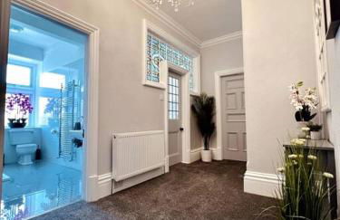 The Retreat - Large Luxury Apartment, Two Mins From Beach - Foto 5