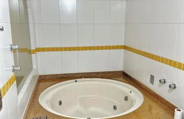 Saint Sebastian Flat 603- Com Hidro! até 3 pessoas, Duplex, no centro - Foto 18