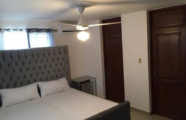 Total New!! Exclusive!! Apt At Paradise V . - Foto 16