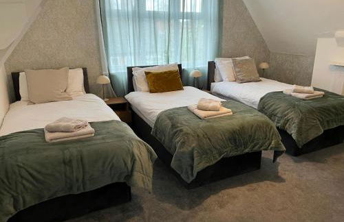 Spacious 7-Bedroom Victorian House - Foto 13