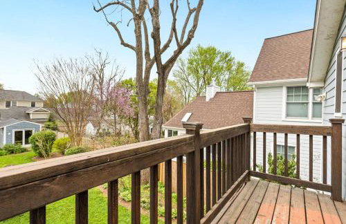 Unique Eastport Bungalow w Yard - Foto 28