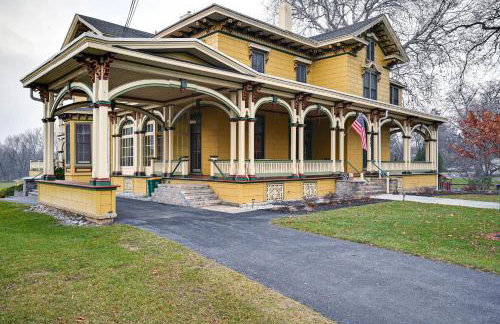 Historic Chambersburg Home with Pool and Game Rooms! - Foto 2