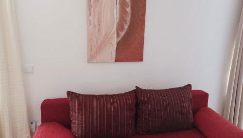 Ehemalige Bibliothek Apartment für 2 mit Küche Kamin Netflix Parken und Hofladen - Foto 3