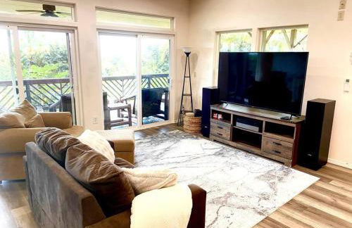 THE HONOMU HOUSE - Gorgeous, Spacious 4Bd2Ba Home near Waterfalls and Hilo, Sleeps 12! - Foto 26
