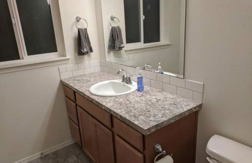 Wild Woods - Cascades Riverside Retreat - Foto 21