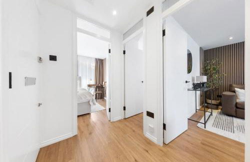 Modern 2BR Apartment Perfect for Remote Work - Foto 34