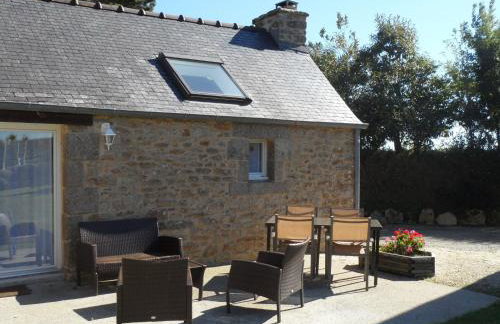 Peaceful Holiday Home in Plouguin With Indoor Pool - Foto 10